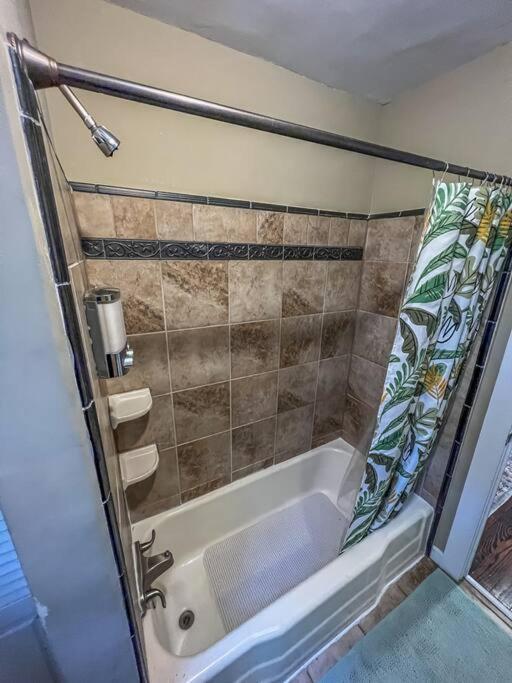 Historic Coastal Haven- Pet Friendly Fast Wi-Fi Villa Norfolk Eksteriør bilde