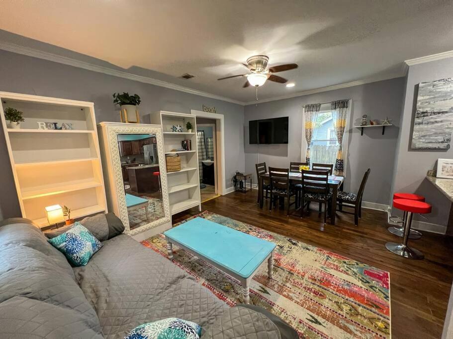 Historic Coastal Haven- Pet Friendly Fast Wi-Fi Villa Norfolk Eksteriør bilde